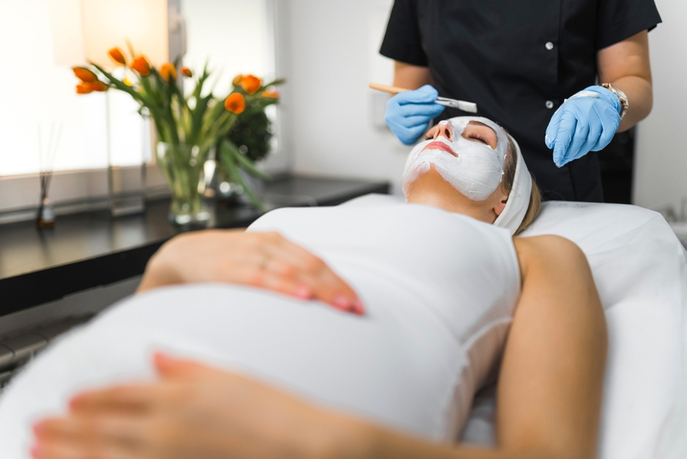 pregnancy-facial-medispa-in-vadodara-gujarat-skin-vanity